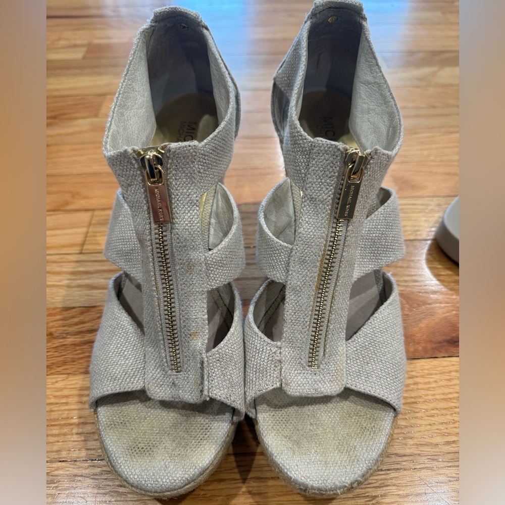 Michael Kors Cream Wedge Sandals with Zipper